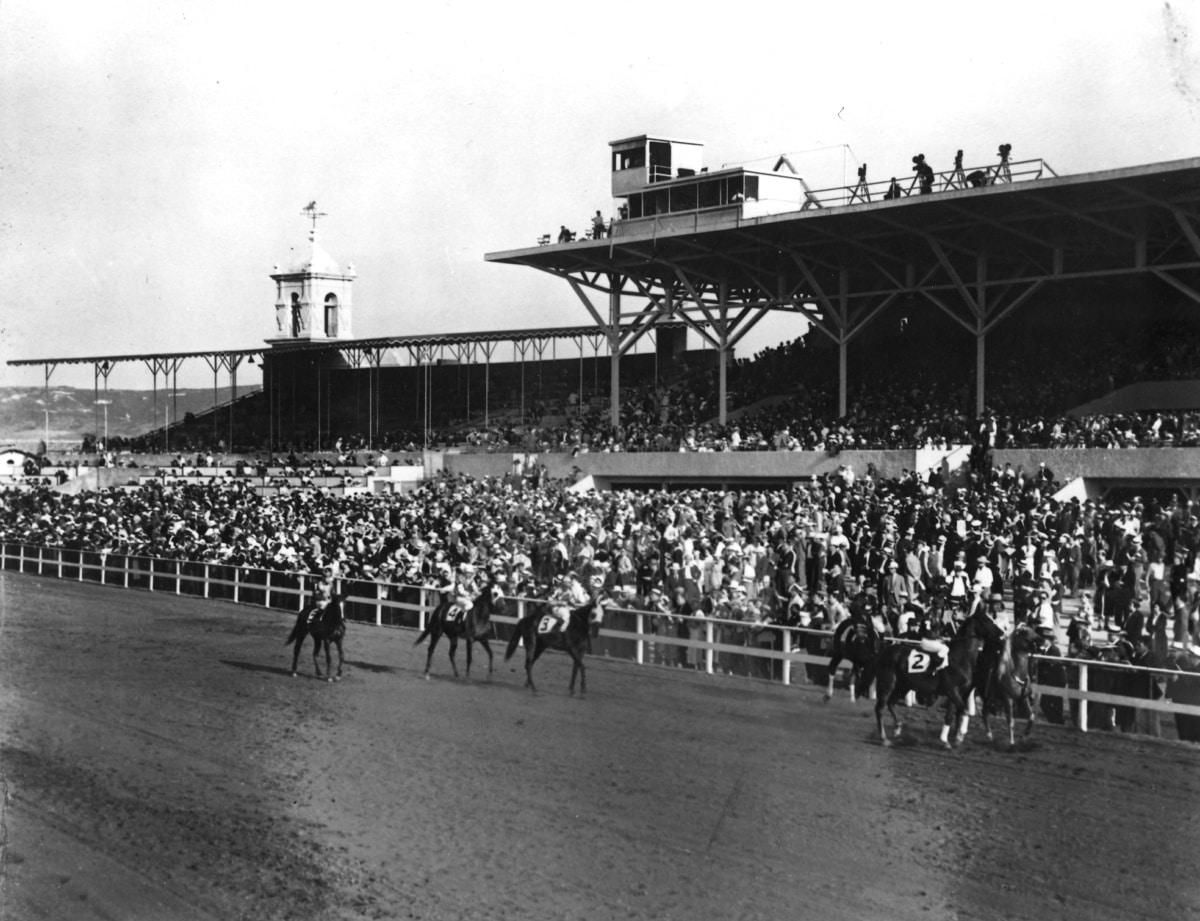 Historic Opening Day crowd at Del Mar racetrack grandstand in the 1930s